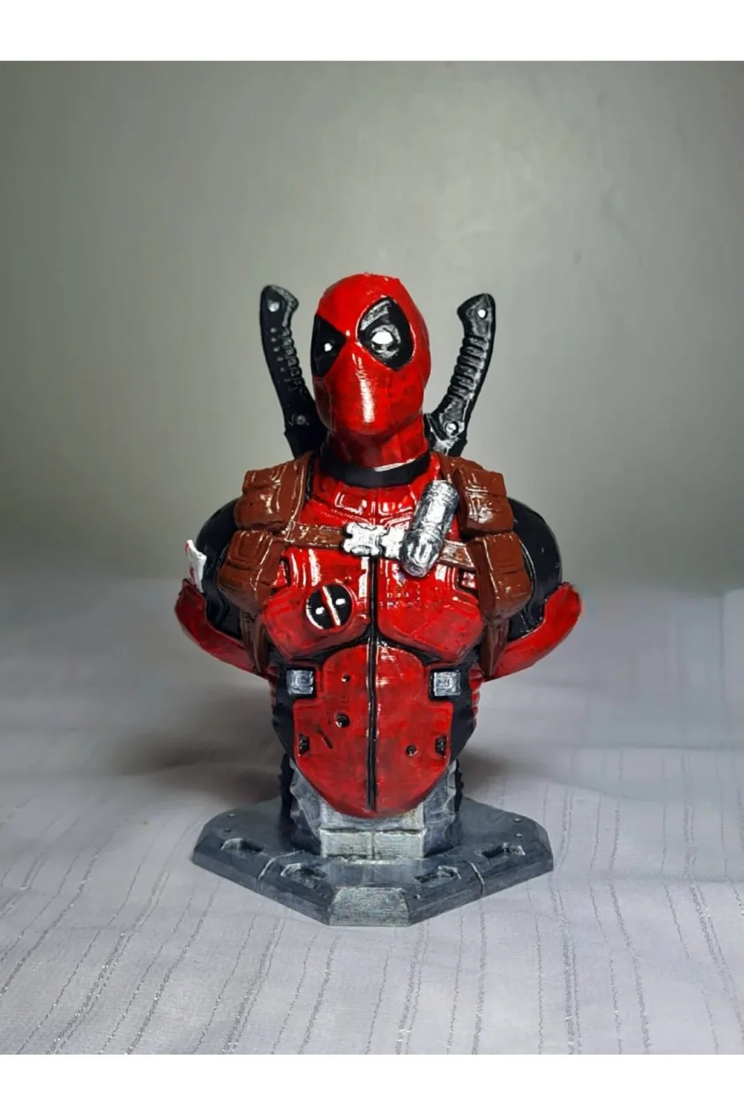 PERNATOR Marvel Deadpool Figür/büst Comics