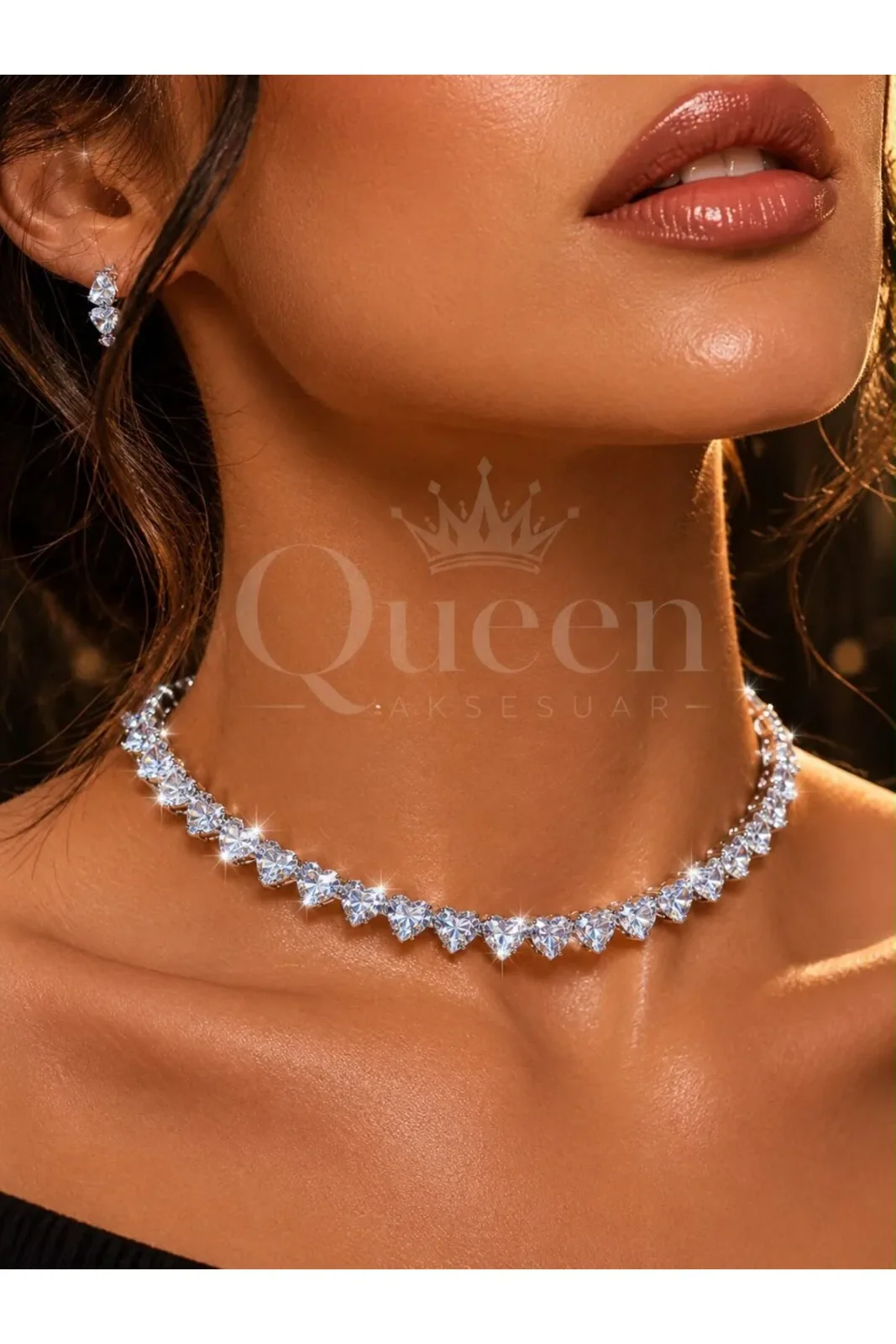 Lüks Kristal Kalp Kesim Choker Kolye